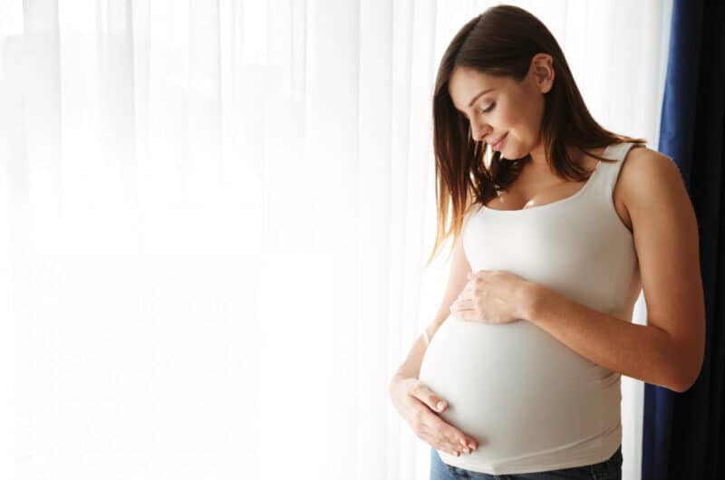 23 tydzień ciąży – co się dzieje? Objawy i odczucia
